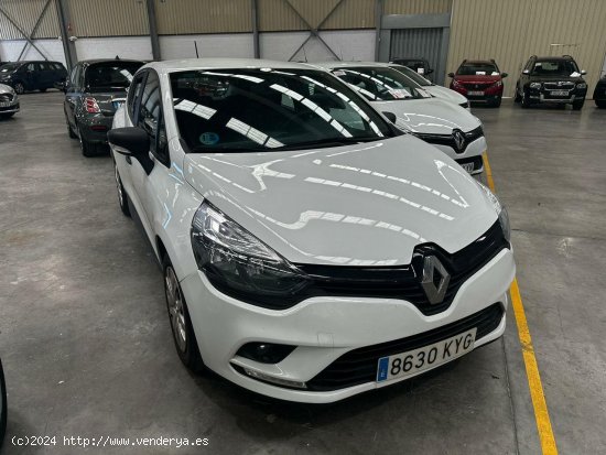 Renault Clio Limited TCe 66kW (90CV) GLP -18 - Navalcarnero