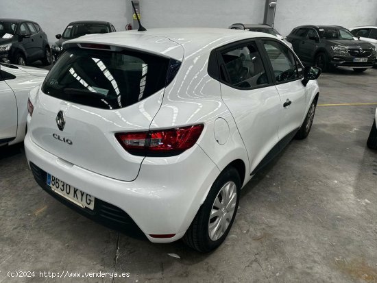 Renault Clio Limited TCe 66kW (90CV) GLP -18 - Navalcarnero