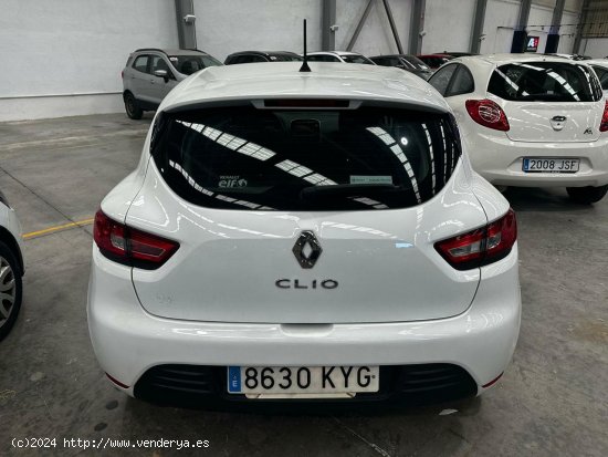 Renault Clio Limited TCe 66kW (90CV) GLP -18 - Navalcarnero