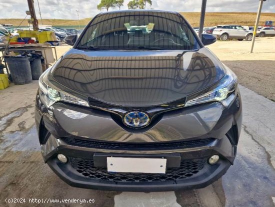 Toyota C-HR 1.8 125H Advance - Navalcarnero