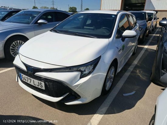 Toyota Corolla 1.8 125H ACTIVE TECH E-CVT TOU SPORT - Navalcarnero