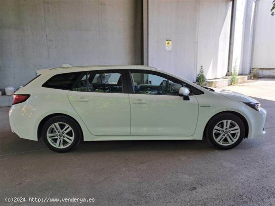 Toyota Corolla 1.8 125H BUSINESS PLUS E-CVT TOU SPORT - Navalcarnero