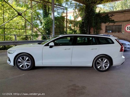 Volvo V60 2.0 D3 Momentum Auto - Navalcarnero