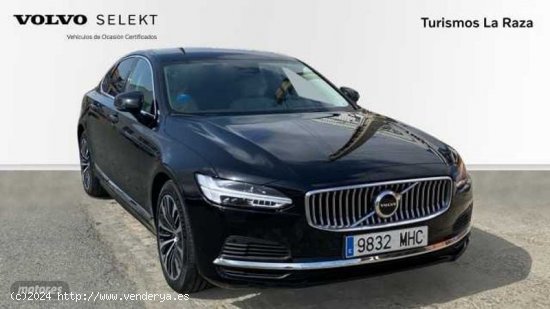 Volvo S 90 SEDAN 2.0 T8 RECHARGE CORE BRIGHT 4WD AUTO 455CV 4P de 2023 con 31.495 Km por 54.600 EUR.