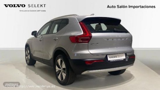 Volvo XC40 XC40 Core, T2 automatico, Gasolina de 2023 con 28.427 Km por 33.900 EUR. en Asturias