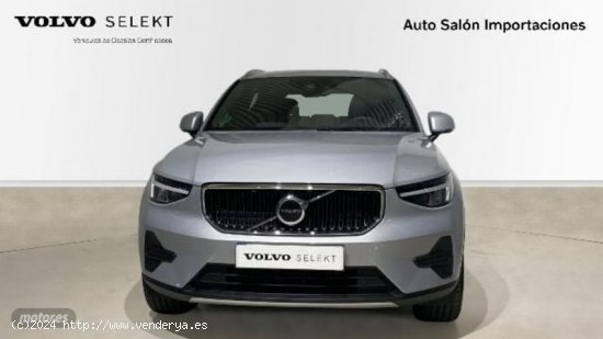 Volvo XC40 XC40 Core, T2 automatico, Gasolina de 2023 con 28.427 Km por 33.900 EUR. en Asturias