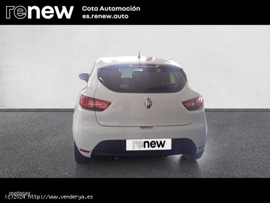 Renault Clio Business TCE 90cv de 2019 con 63.000 Km por 13.800 EUR. en Madrid