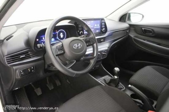 Hyundai i20 1.2 MPI Klass de 2023 con 22.333 Km por 17.500 EUR. en Madrid