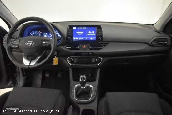 Hyundai i30 1.5 DPI Klass SLX 110 de 2023 con 10.985 Km por 19.990 EUR. en Asturias