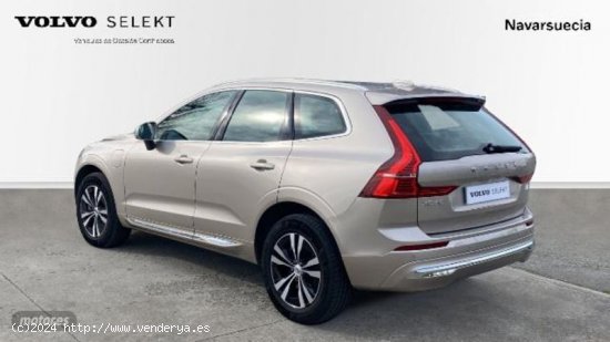 Volvo XC 60 XC60 Recharge Core, T6 plug-in hybrid eAWD, Electrico/Gasolina, Bright de 2023 con 25.16