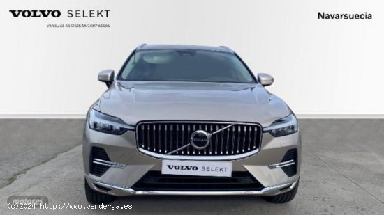 Volvo XC 60 XC60 Recharge Core, T6 plug-in hybrid eAWD, Electrico/Gasolina, Bright de 2023 con 25.16