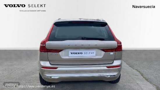 Volvo XC 60 XC60 Recharge Core, T6 plug-in hybrid eAWD, Electrico/Gasolina, Bright de 2023 con 25.16