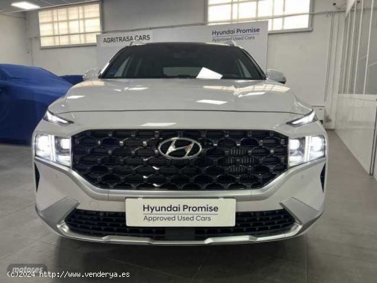 Hyundai Santa Fe Santa Fe 1.6TGDI PHEV Style 7pl 4WD 6AT de 2022 con 11.000 Km por 47.000 EUR. en Ci