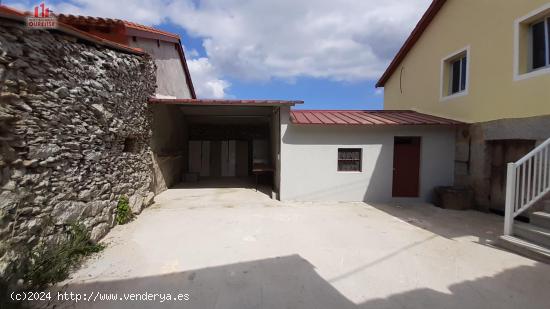 CASA REFORMADA CON BUENA PARCELA EN TOÉN. - ORENSE