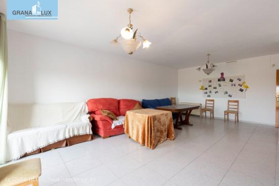 VENTA DE VIVIENDA,BAR Y ALMACEN EN CARRETERA DE CORDOBA - GRANADA