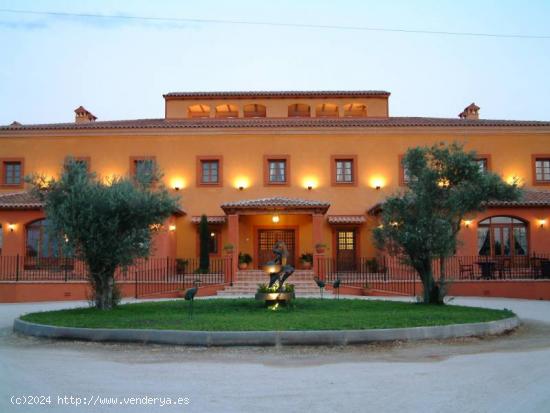 UNA GRAN CASA DE CAMPO CON ENCANTO - TOLEDO