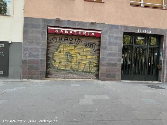 Local Comercial en Alquiler en Diagonal Mar, Barcelona - BARCELONA