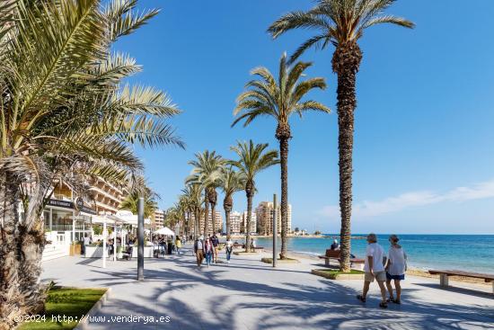 Vivienda reformada en primera línea de Playa del Cura - ALICANTE