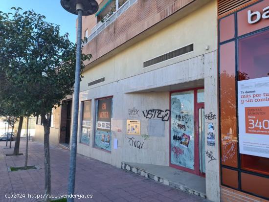 Local en venta en calle Maria de Zayas en Arganda del Rey - MADRID