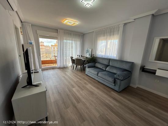 REFORMADO APARTAMENTO EN NUEVA TORREVIEJA. 2 DORM. PISCINA+GARAJE. PLAYA A 1000 METROS. - ALICANTE