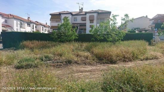 PARCELA HACIENDO ESQUINA SIN COMISIONES!! - GRANADA