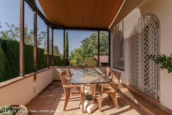 CHALET JUNTO AL CORTIJO DEL AIRE! - GRANADA