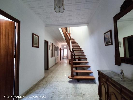  CASA DE DOS PLANTAS EN EL CENTRO DE ALCAZAR - CIUDAD REAL 