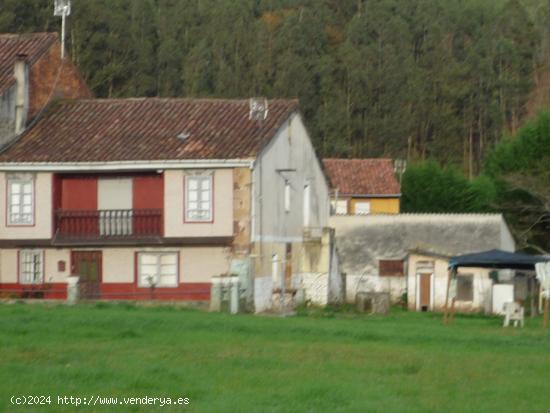 Casa para reformar en terreno urbano - CANTABRIA