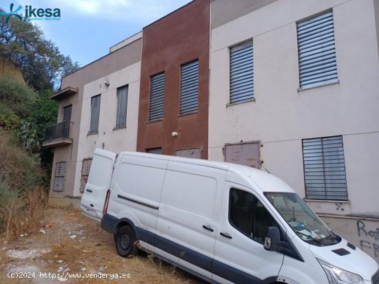 PROMOCION DE VIVIENDAS PARA REFORMAR EN CALLE LEPE - HUELVA