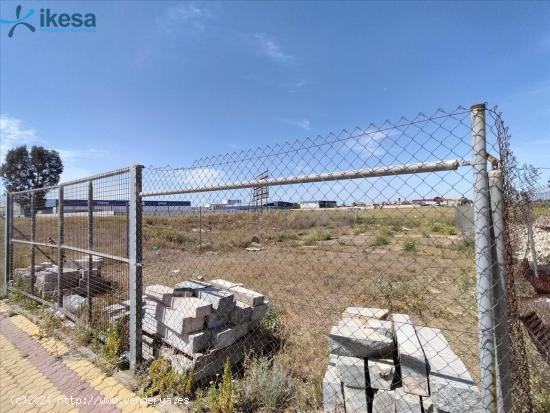 Venta de Suelo industrial en Pol. LA ZAHORRA,  Alcalá de Guadaíra - SEVILLA