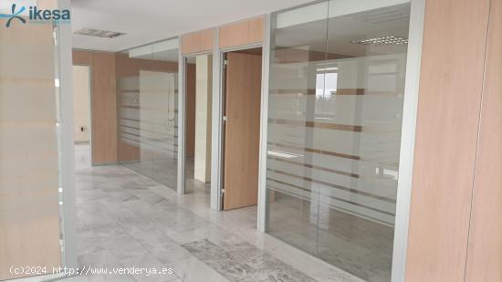  Venta de Oficina en Avda. Averroes, Edificio EUROSEVILLA - Sevilla - SEVILLA 