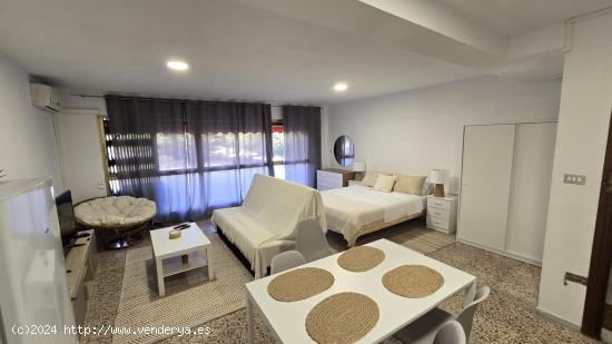 LOFT REFORMADO  EN CAROLINAS - ALICANTE