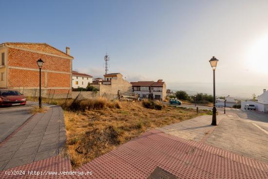  CONSTRUYE EL NEGOCIO DE TUS SUEÑOS EN UN ENTORNO CON MUCHO ENCANTO!!!! - GRANADA 