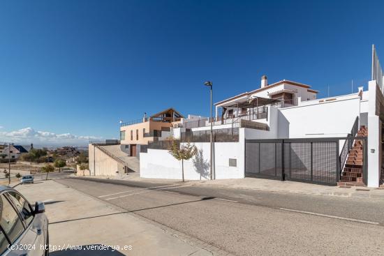 CASA UNA SOLA PLANTA EN ALTOS DE LA ZUBIA - GRANADA