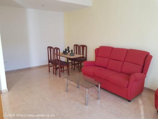  Casa en Venta en Cheles - BADAJOZ 