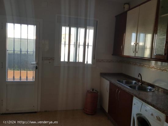 Casa en Venta en Cheles - BADAJOZ