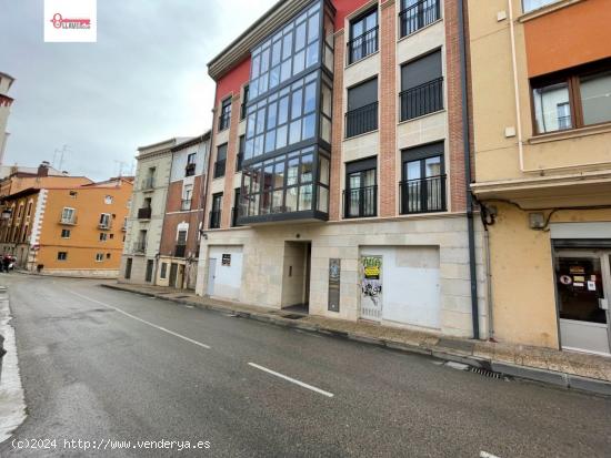  Local Comercial en la C/ Santa Águeda en Venta - BURGOS 