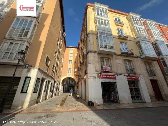 En Burgos. Se vende piso en Lain calvo para reformar a su gusto. Ascensor, exterior - BURGOS