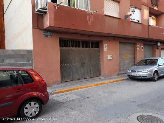 OPORTUNIDAD DE LOCAL COMERCIAL EN AV. CONSTITUCION DE VINALESA - VALENCIA