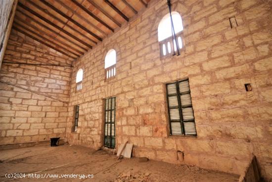 Señorial casa de pueblo en Muro. - BALEARES