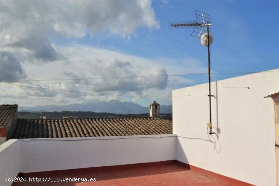 Casa de pueblo con garaje  en Santa Margalida. - BALEARES