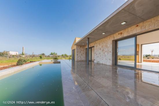  Chalet independiente con vistas espectaculares a la Tramuntana en Llubi y cédula de habitabilidad - 