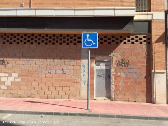 Local comercial en alquiler en Área de Molina de Segura - MURCIA