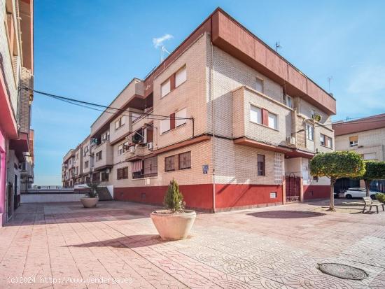 Local en venta en c. d'estoup, 21, Torres De Cotillas, Las, Murcia - MURCIA