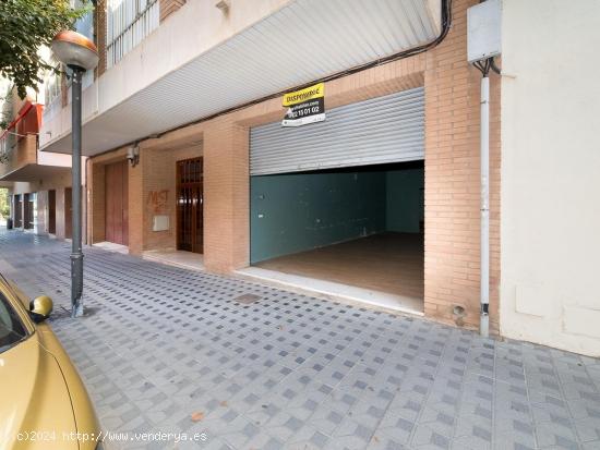 LOCAL COMERCIAL EN VENTA EN CAMBRILS - TARRAGONA