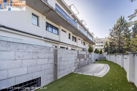 INCREIBLE CASA EN GRANADA CAPITAL - GRANADA