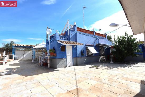 CHALET EN VENTA EN LLIRIA - VALENCIA