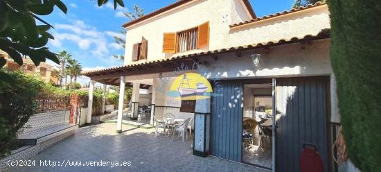 Puerto de Mazarrón CENTRO. Vivienda de 5 dormitorios y 2 baños . Cerca de la playa. - MURCIA