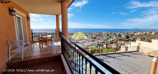 Dos Villas Independientes Semi-Adosadas con Vistas al Mar y Piscinas Privadas - MURCIA