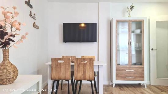 APARTAMENTO DE 2 DORMITORIOS CON VISTAS AL MAR. - MURCIA